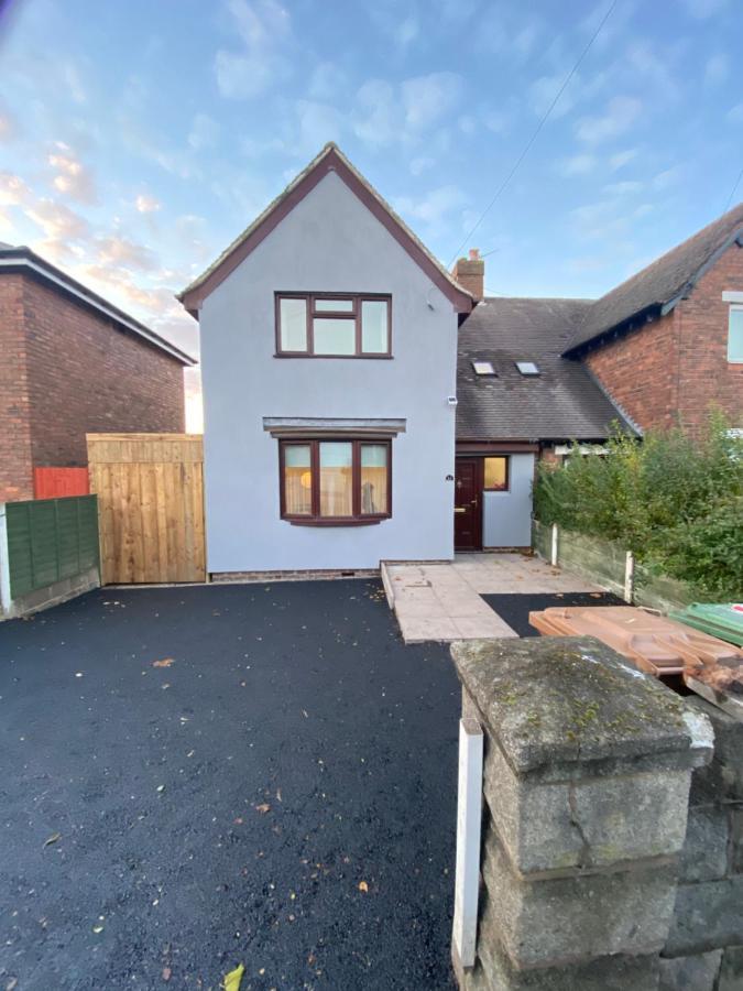 Bloxwich Hollemeadowヴィラ エクステリア 写真